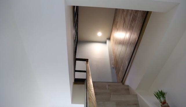 新竹透天住宅改造廚房空間,廚房流明天花與造型吊燈