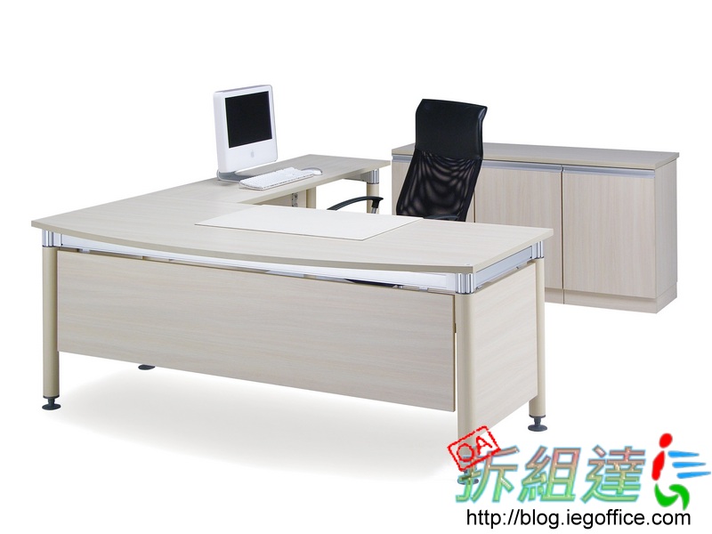 愛伊組辦公家具・圓柱腳獨立桌